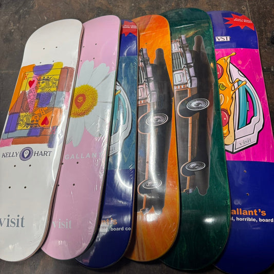 入荷情報🛹&VISIT<ビジット>とは?