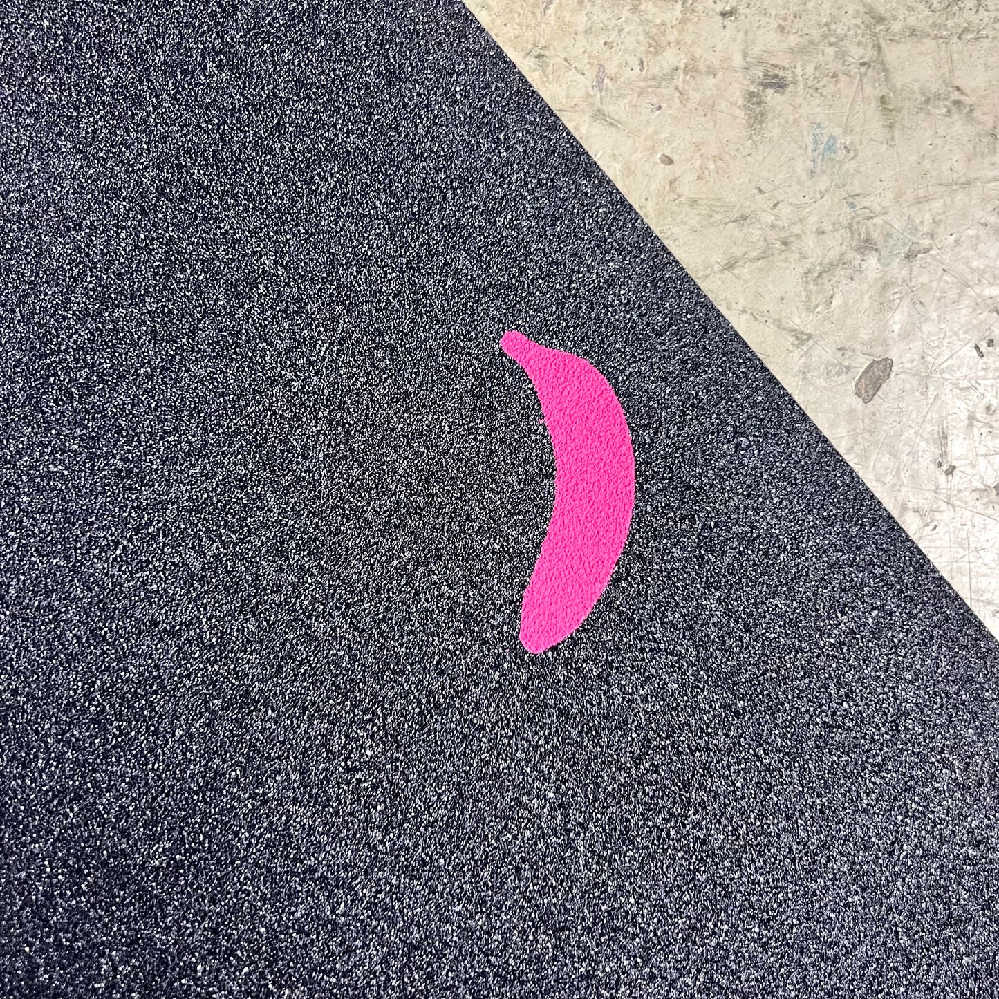 CRAZY BANANA デッキテープ ピンク