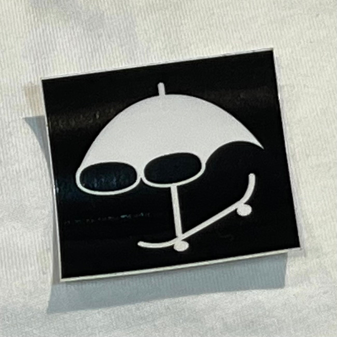 三河屋ステッカー メガネ 黒