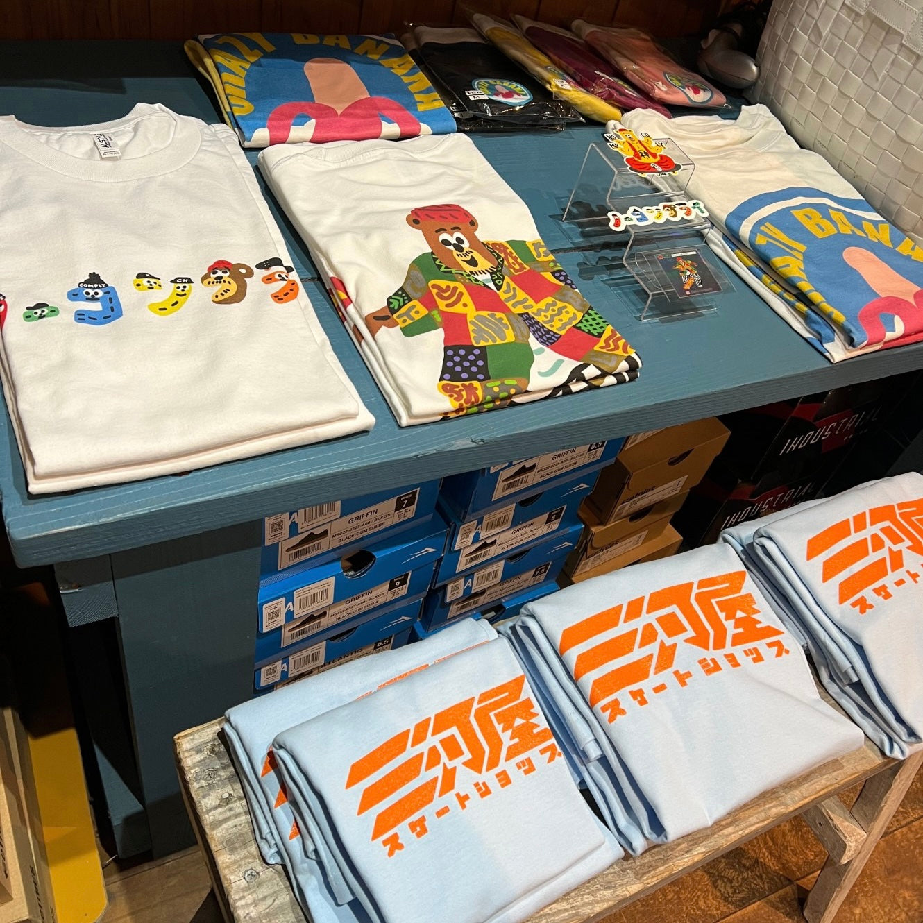 三河屋Tシャツ hidecomply カラー