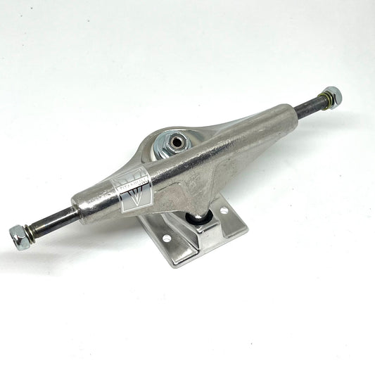 【VENTURE】TITANIUM ベンチャー トラック TRUCK チタン