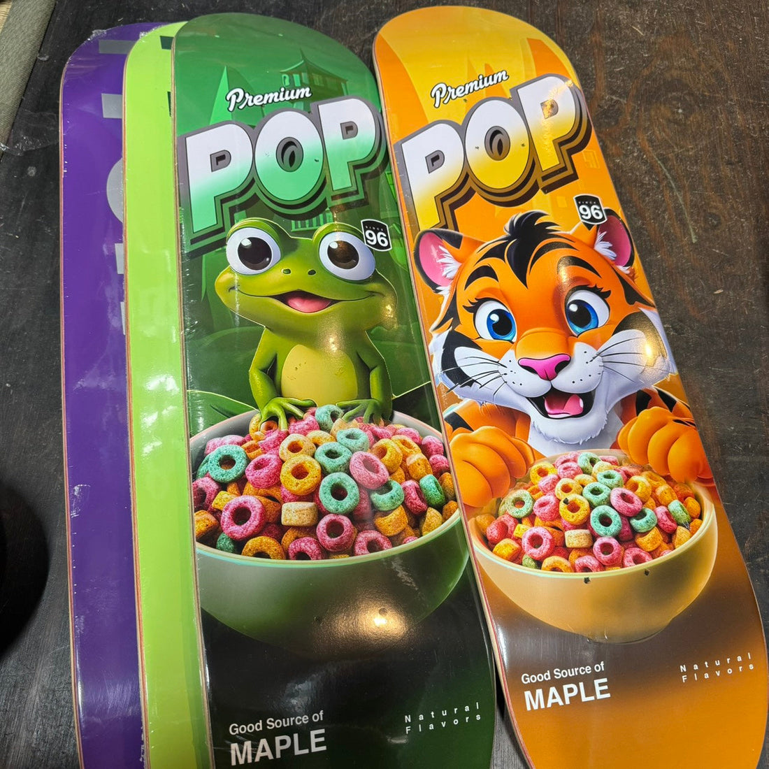 新作デッキ入荷しました！