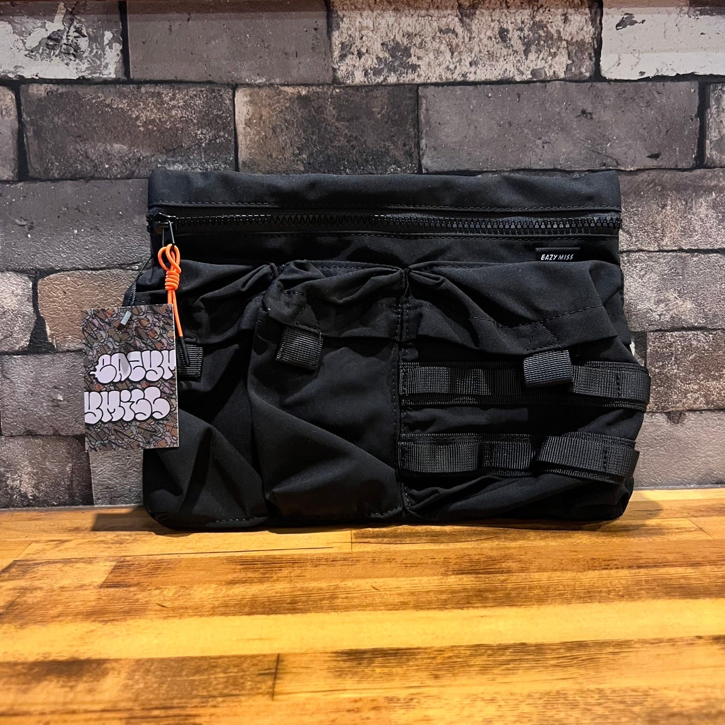 EAZY M!SS Multi-Pocket Shoulder Bag