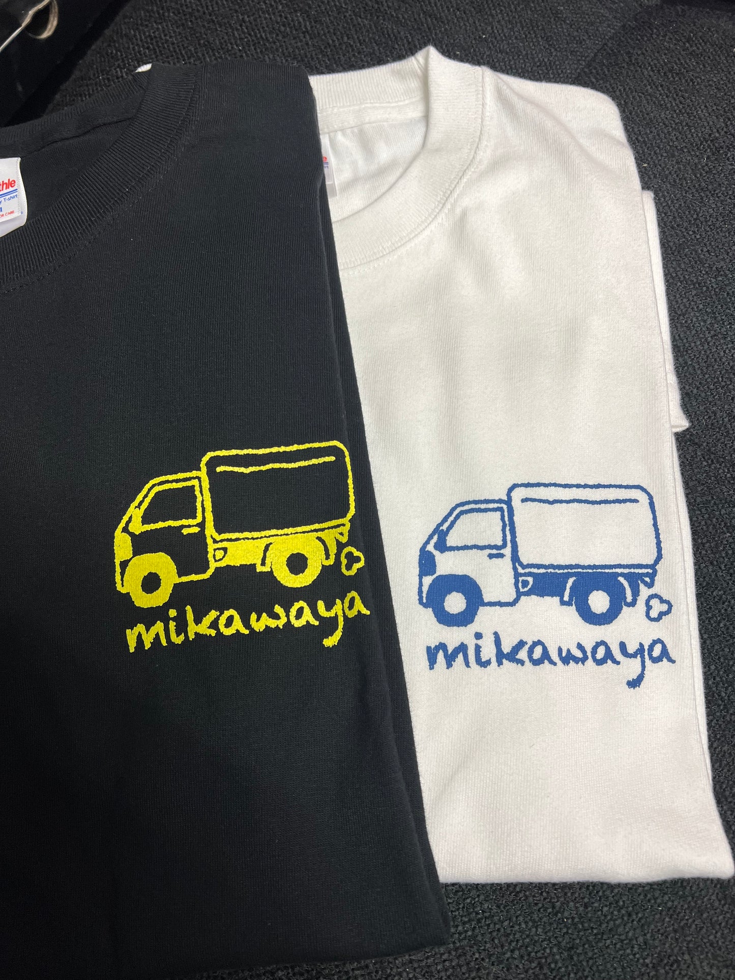 三河屋トラックTシャツ